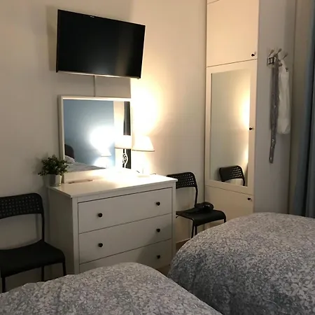 Alexis Number 4 Apartment